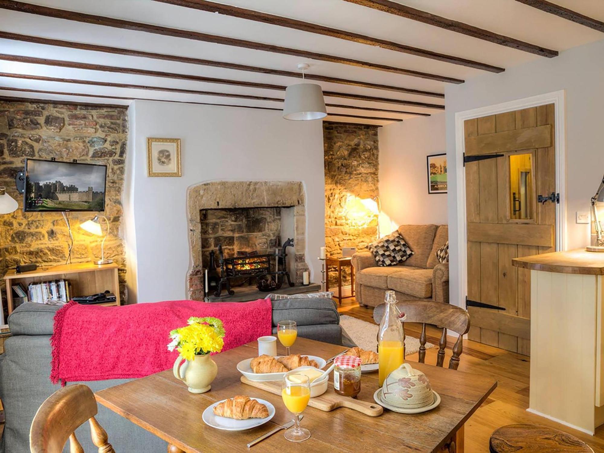 Dorothy Forster Court Villa Alnwick Bagian luar foto